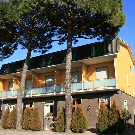 Albergo Nardini Lentate sul Seveso Екстериор снимка