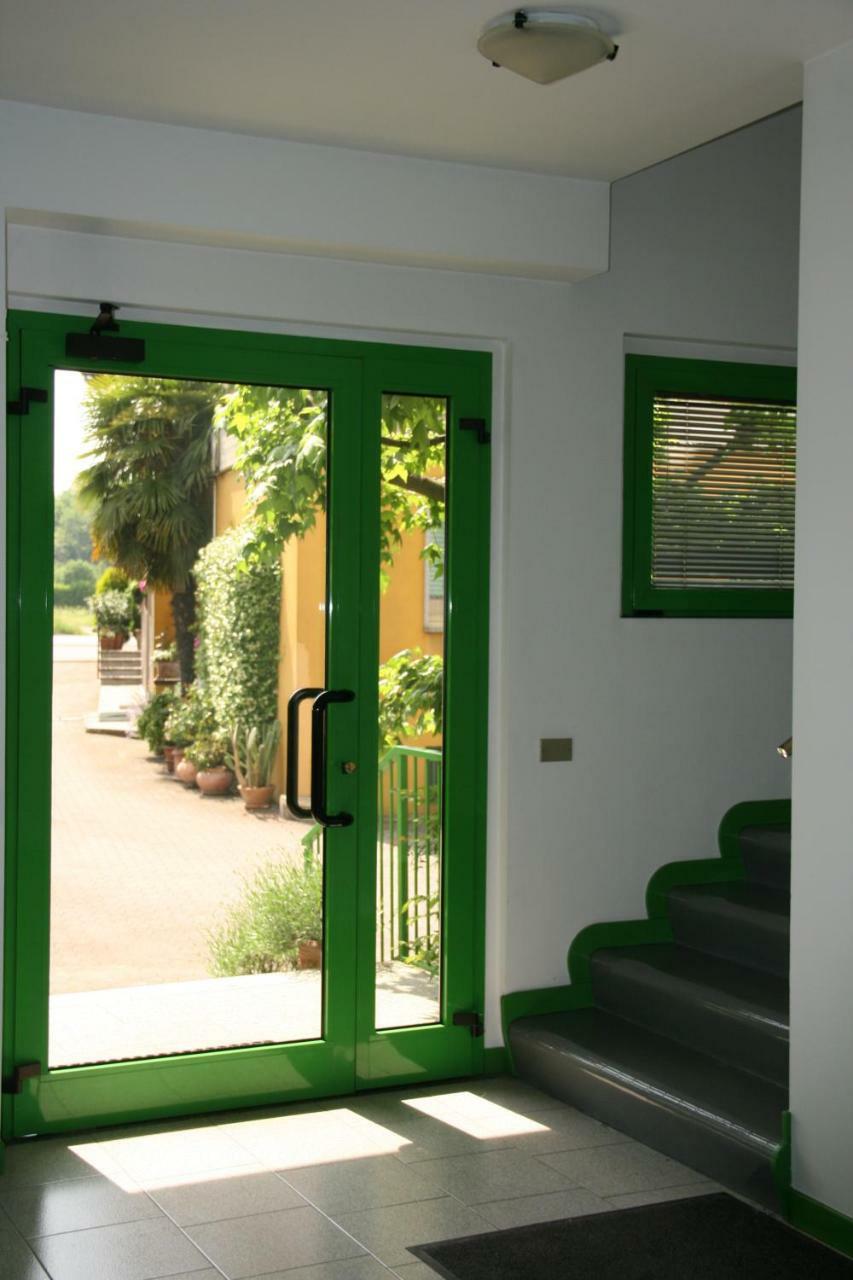 Albergo Nardini Lentate sul Seveso Екстериор снимка